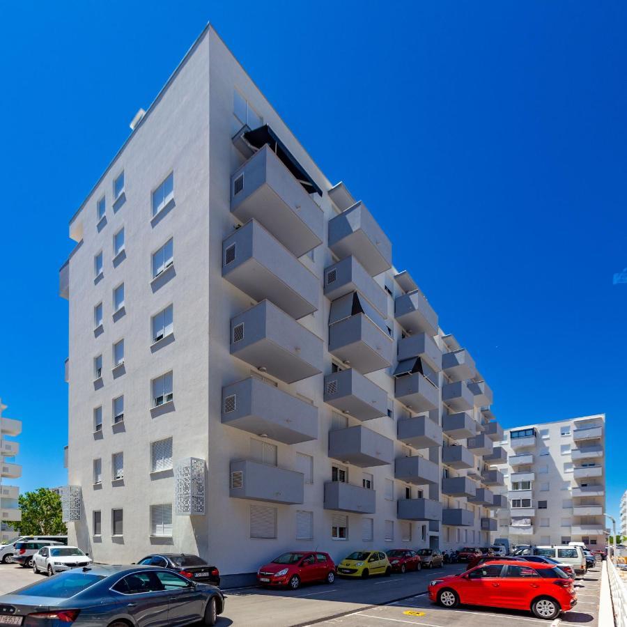 Campanula Apartment With Balcony Zadar Eksteriør billede